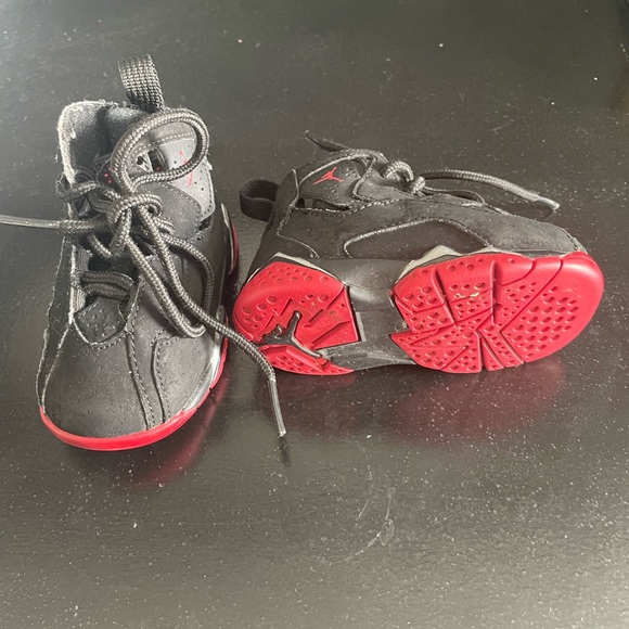 Baby Jordan’s - Picture 1 of 3